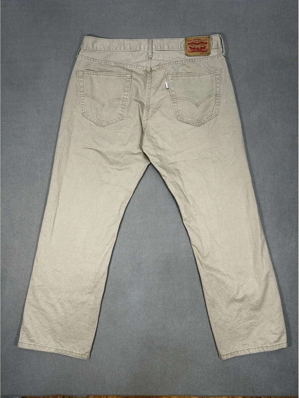 Levis tagged 38x29